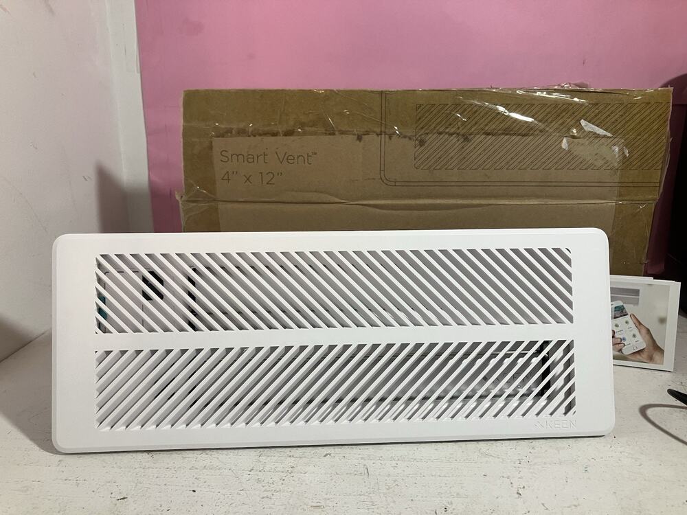 Keen Home Smart Vent 4" x 12" White Smartphone Controlled Wireless
